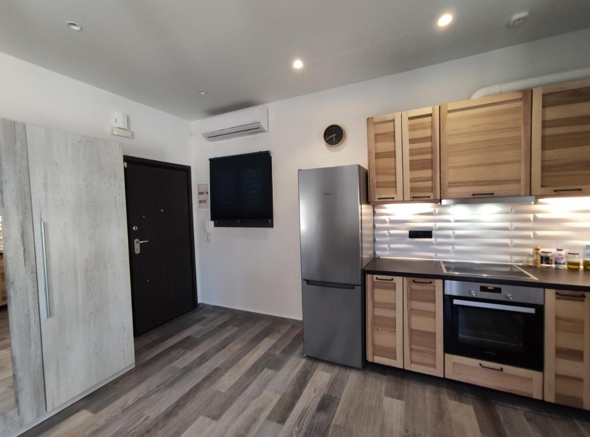 קלמאטה Bono Apartment מראה חיצוני תמונה